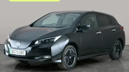Begagnad Nissan Leaf Tekna 160 kW (218 HK) 2022 Halvkombi