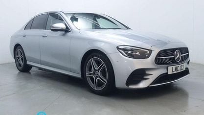 Usado Mercedes E200 AMG line 197 HP (144 kW) 2023 Sedan