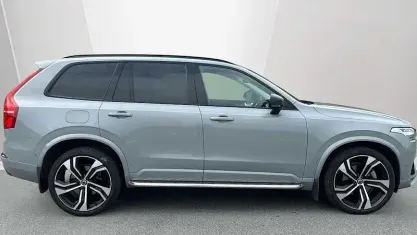Usado Volvo XC90 Ultra 250 HP (183 kW) 2024 SUV