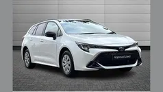 White New 2025 Toyota Corolla | £23,634 (Fair price)