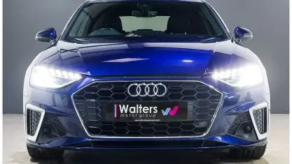 Begagnad Audi A4 S-Line 163 HK (119 kW) 2025 Sedan