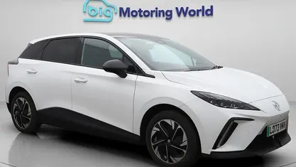 Used MG MG4 EV Trophy 150 kW (204 HP) 2025 Hatchback