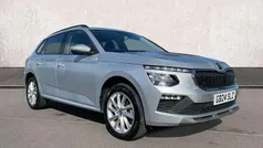 Brilliant silver metallic Used 2024 Skoda Kamiq SE SUV | £16,990 (Fair price)