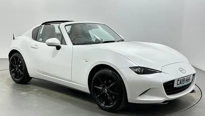 Used Mazda MX5 Inclusive 184 HP (135 kW) 2019 White Cabriolet