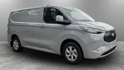 New Ford Transit Limited 100 kW (136 HP) 2025 Van