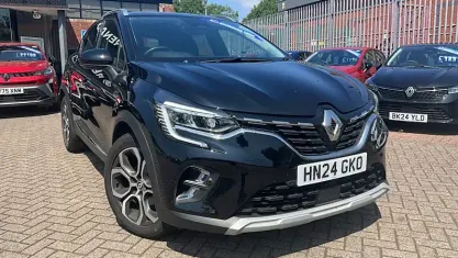 Used Renault Captur Techno 91 HP (66 kW) 2024 Black SUV