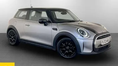 Used Mini Cooper Classic 136 HP (100 kW) 2021 Hatchback