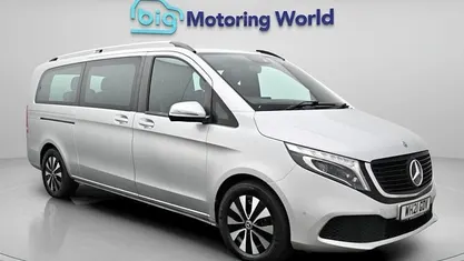 Usado Mercedes EQV300 150 kW (204 HP) 2023 Carrinha