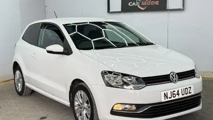 Used VW Polo SE 60 HP (44 kW) 2014 White Hatchback