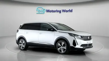 Used Peugeot 5008 Allure Premium 131 HP (96 kW) 2022 White SUV