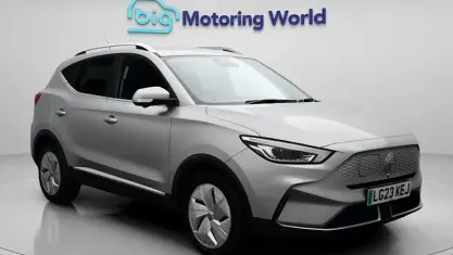 Used MG ZS Trophy 114 kW (156 HP) 2023 Silver SUV