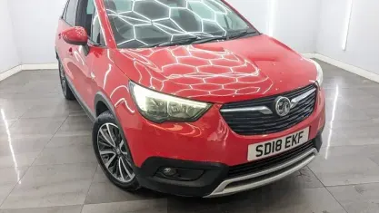 Used Vauxhall Crossland X Elite 82 HP (60 kW) 2018 Red SUV