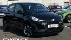 Black Used 2024 Hyundai i10 Advanced Hatchback | £14,532 (Fair price)