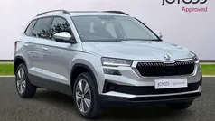 Used 2023 Skoda Karoq SE Drive SUV | £20,053 (Fair price)