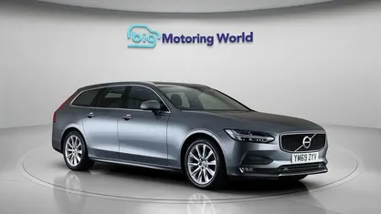 Used Volvo V90 Momentum 190 HP (139 kW) 2020 Grey Estate