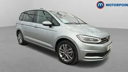 Used VW Touran Match 150 HP (110 kW) 2025 Silver MPV