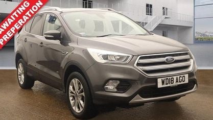 Begagnad Ford Kuga Titanium 182 HK (133 kW) 2018 Grå SUV