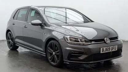 Used VW Golf VII R-line 150 HP (110 kW) 2019 Hatchback
