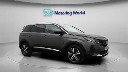 Used Peugeot 5008 Allure Premium 131 HP (96 kW) 2021 Grey SUV