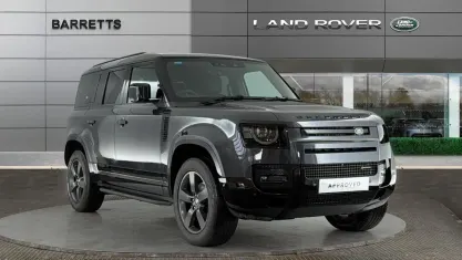 Used Land Rover Defender HSE Dynamic 250 HP (183 kW) 2023 Grey SUV