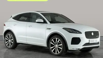 Usado Jaguar E-Pace R-Dynamic 180 HP (132 kW) 2019 SUV