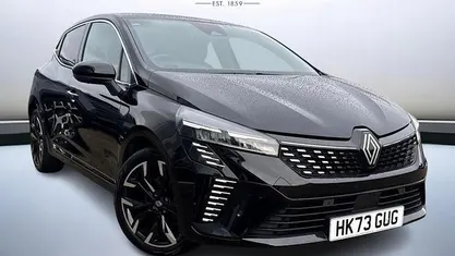 Diamond black Used 2024 Renault Clio V Techno Hatchback | £15,699 (Good price)