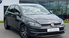 Used 2018 VW Golf VII SE Hatchback | £13,057 (Fair price)