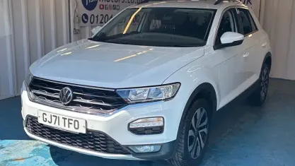 Usado VW T-Roc Active 150 HP (110 kW) 2021 SUV
