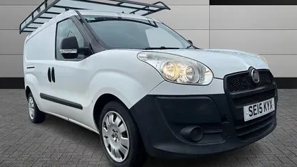 Used Fiat Doblò 105 HP (77 kW) 2014 White MPV