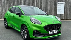 Green Used 2023 Ford Puma ST Hatchback | £20,995 (Fair price)