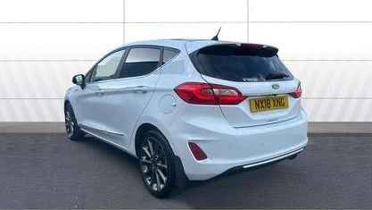 Begagnad Ford Fiesta Vignale 125 HK (91 kW) 2018 Vit Halvkombi