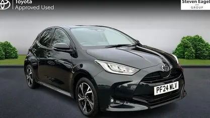 Used 2025 Toyota Yaris Hybrid Design Hatchback | £20,555 (Fair price)