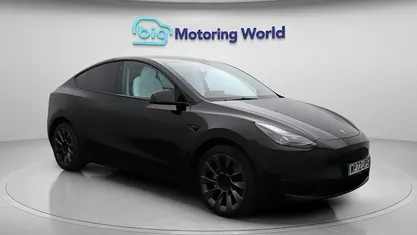 Used 2025 Tesla Model Y Long Range AWD SUV | £26,800 (Super price)