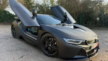 Used BMW i8 362 HP (266 kW) 2015 Black Coupe
