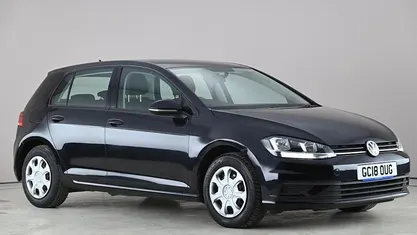 Used VW Golf VII S 125 HP (91 kW) 2018 Black Hatchback