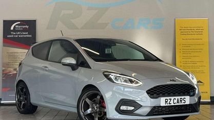 Używany Ford Fiesta ST 200 KM (147 kW) 2019 Srebrny Hatchback