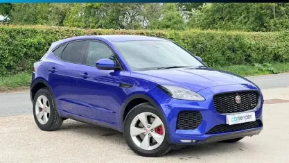 Begagnad Jaguar E-Pace R-Dynamic 179 HK (131 kW) 2020 SUV