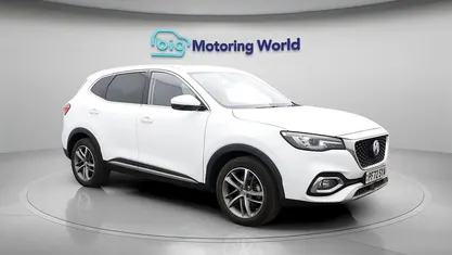 White Used 2023 MG HS Exclusive SUV | £16,000 (Fair price)