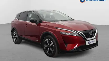 Used Nissan Qashqai N-Connecta 190 HP (139 kW) 2023 Red SUV