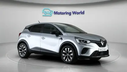 Used Renault Captur Evolution 143 HP (105 kW) 2023 Grey SUV