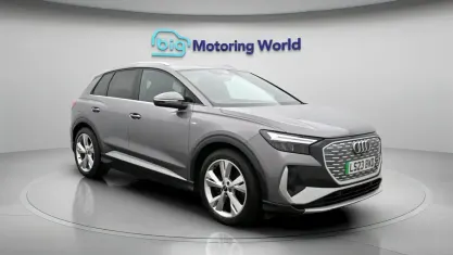 Used Audi Q4 e-tron S-Line 125 kW (170 HP) 2022 SUV