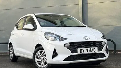 Used Hyundai i10 SE 67 HP (49 kW) 2022 Hatchback