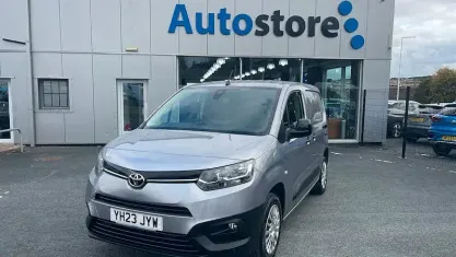 Used Toyota Proace City City 102 HP (75 kW) 2024 MPV