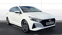 White Used 2021 Hyundai i20 Premium Hatchback | £13,076 (Fair price)
