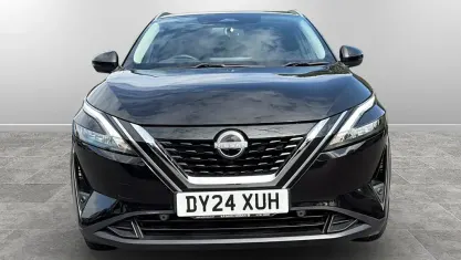 Used Nissan Qashqai N-Connecta 190 HP (139 kW) 2023 Pearl black SUV