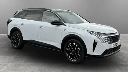 Begagnad Peugeot 5008 GTi 136 HK (100 kW) 2025 SUV