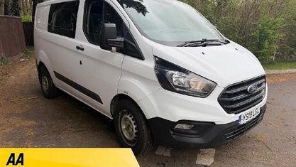 Used Ford Transit Custom 105 HP (77 kW) 2019 White Van