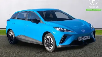 Begagnad MG MG4 EV SE 125 kW (170 HK) 2023 Halvkombi