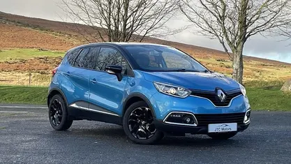 Blue Used 2015 Renault Captur Dynamique SUV | £4,995 (Fair price)