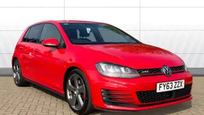 Used VW Golf VII GTI 220 HP (161 kW) 2015 Hatchback
